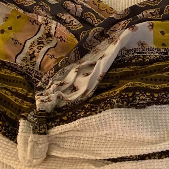 TOP - Picture 4 of 4